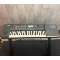 Used Yamaha MOXF6 Synthesizer